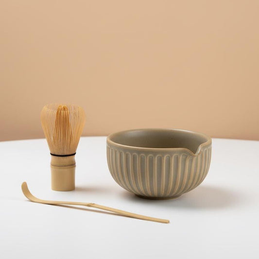 Handmade 4pc Beige Matcha Tea Set | Ceramic Bowls, Matcha Bowl 450ml