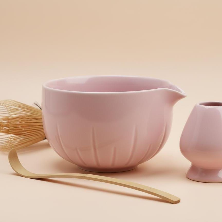 Handmade 4pc Soft Pink Matcha Tea Set | Ceramic Bowl, Matcha Bowls 450ml