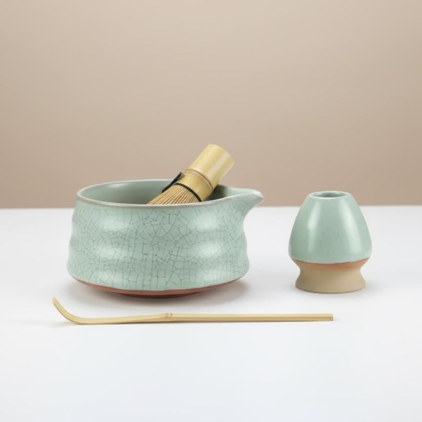Handmade 4pc Light Green Matcha Tea Set | Ceramic Bowl, Matcha Bowls 450ml