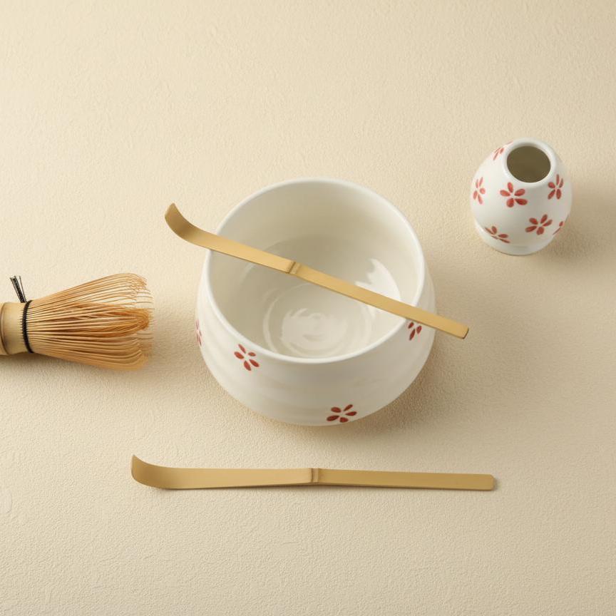 Handmade 4pc White Floral Matcha Tea Set | Ceramic Bowls, Matcha Bowl 450ml