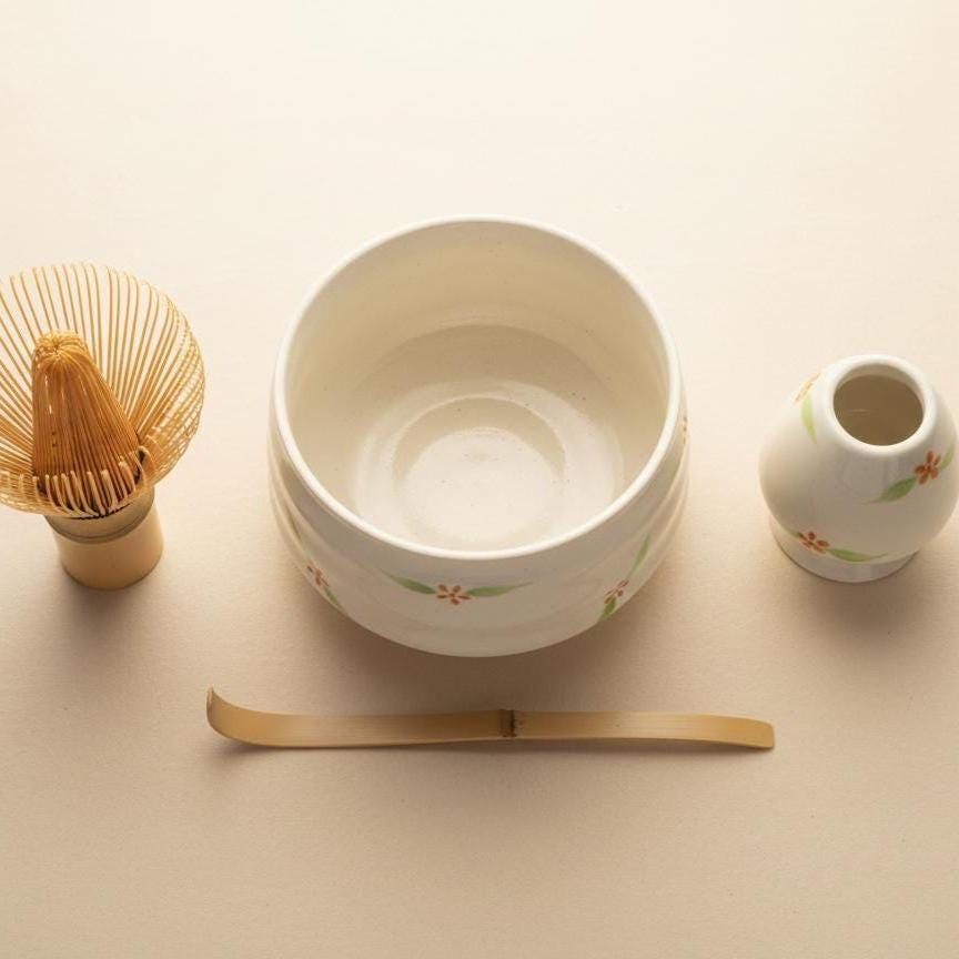 Handmade 4pc White Floral Matcha Tea Set | Ceramic Bowl, Matcha Bowls 450ml