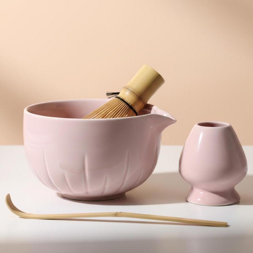 Handmade 4pc Soft Pink Matcha Tea Set | Ceramic Bowl, Matcha Bowls 450ml